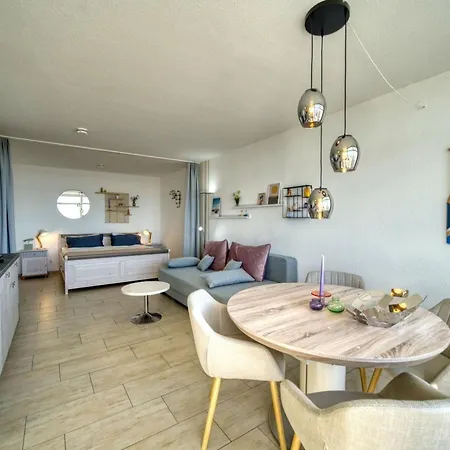 - Haus F, App 0f1401 Heiligenhafen